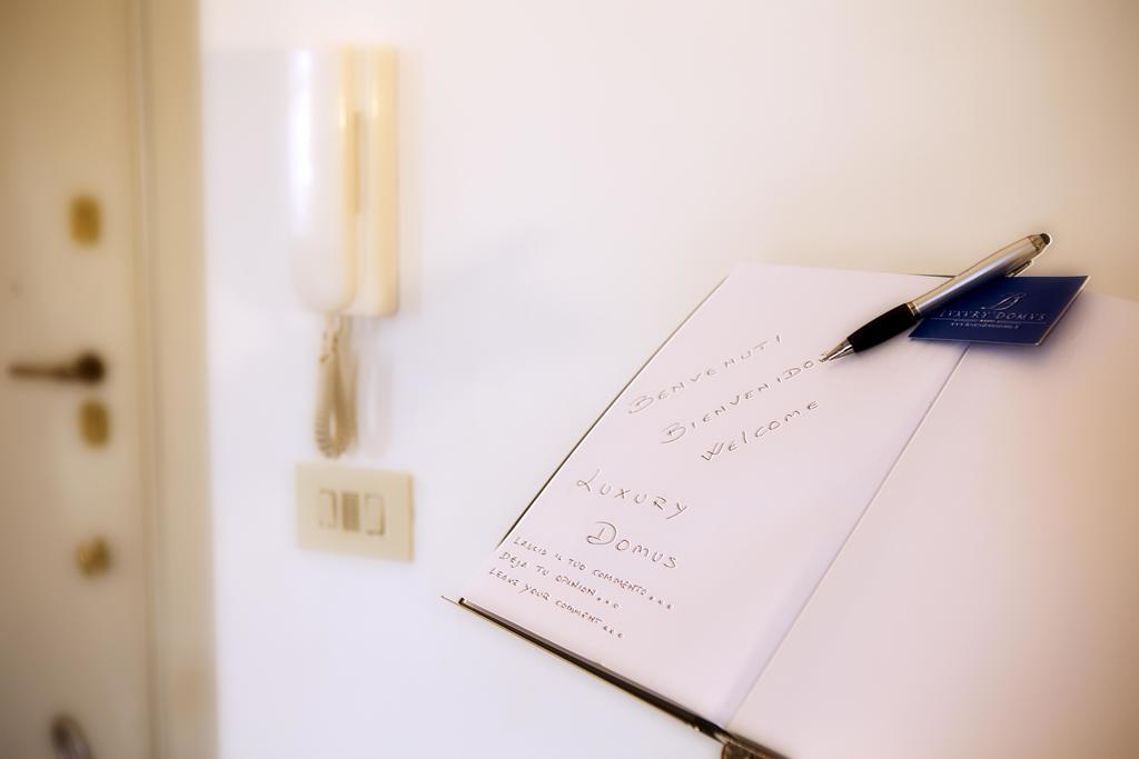 Luxury Domus Amadeus Apartment Roma Ngoại thất bức ảnh