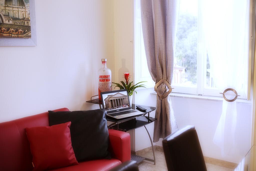 Luxury Domus Amadeus Apartment Roma Ngoại thất bức ảnh