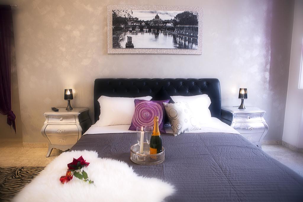 Luxury Domus Amadeus Apartment Roma Ngoại thất bức ảnh