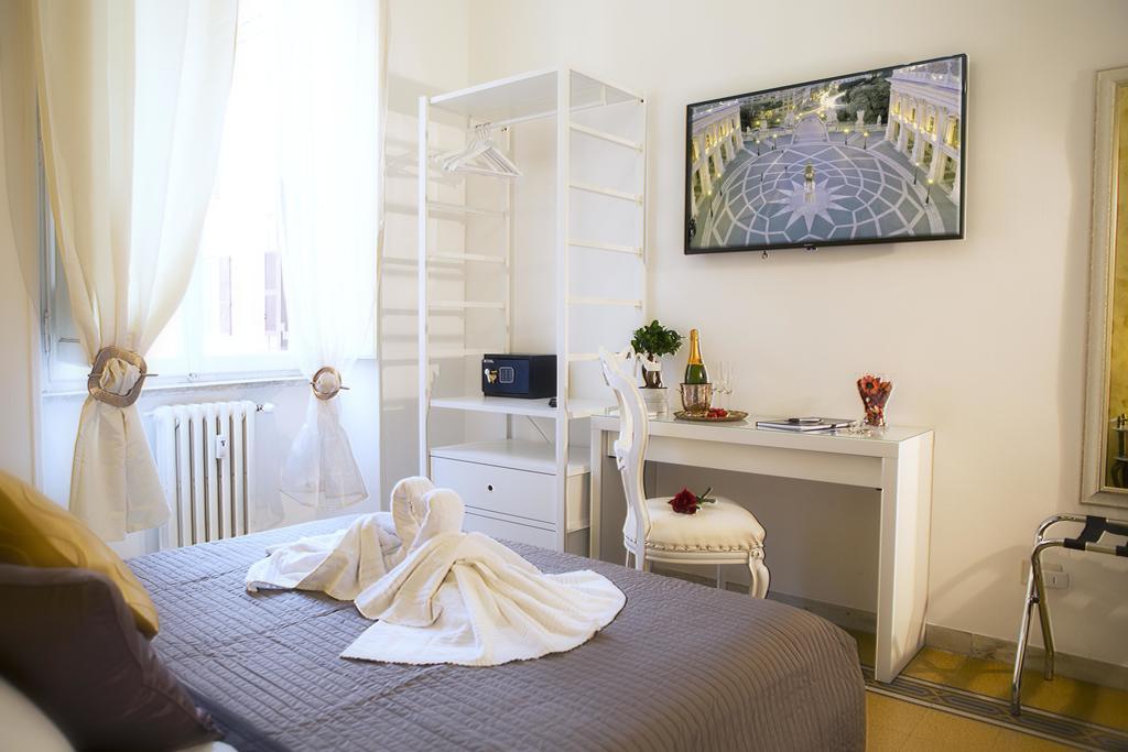 Luxury Domus Amadeus Apartment Roma Ngoại thất bức ảnh
